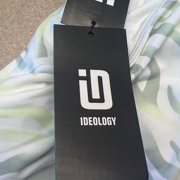 124. ID Ideology Women's Fluid Zebra Printed Cropped Tank Top, Size Large, NWT - Picture 8 of 14